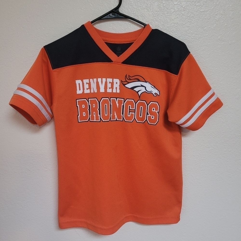 NFL Team Apparel Broncos Top